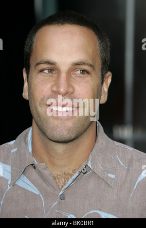 JACK JOHNSON CURIOUS GEORGE WORLD PREMIERE CINERAMA DOME HOLLYWOOD LOS ANGELES USA 28 January 2006 Stock Photo