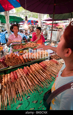 Chatuchak Weekend Market food vendor stall; Bangkok, Thailand. (Largest ...