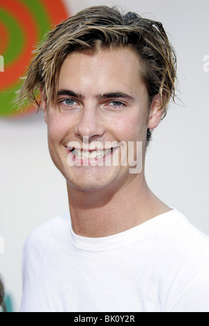 ERIK VON DETTEN CHICKEN LITTLE WORLD PREMIER EL CAPITAN HOLLYWOOD LOS ANGELES USA 30 October 2005 Stock Photo