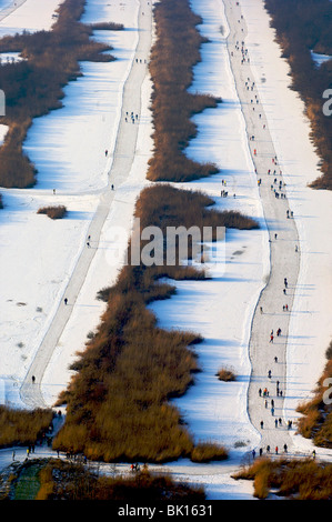 Ankeveense Plassen, iceskaters Stock Photo