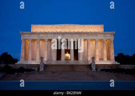 Early morning twilight over the Lincoln Memorial in Washington DC USA Stock Photo