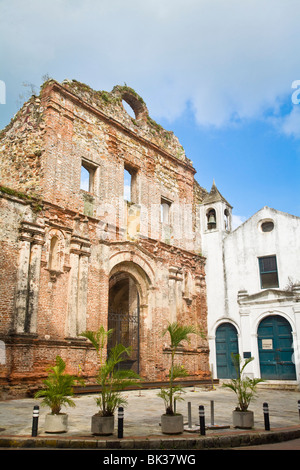 Iglesia de la Compania de Jesus and ruins, Casco Viejo, Panama City, Panama, Central America Stock Photo