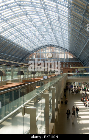 The refurbished Saint Pancras Railway Station in Kings Cross, London, England Stock Photo