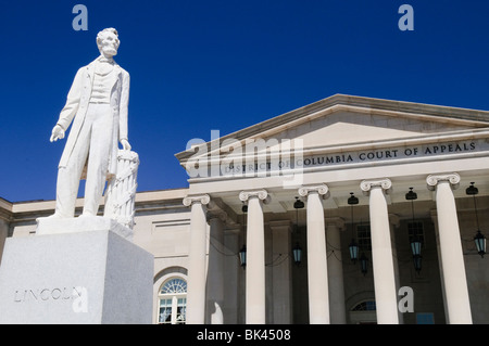 WASHINGTON DC, USA - District of Columbia Court of Appeals building in downtown Washington DC with statue of US President Abraham Lincoln Stock Photo