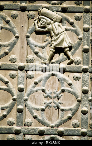 Doors of Santa Maria del Mar main entrance with stone porters or