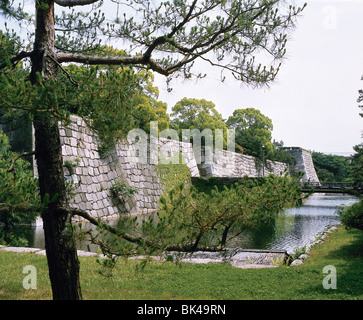 Nijo Castle Stone Wall & moat Kyoto Japan Nijo was built in 1603 by one of Japan's most powerful Shoguns -- Ieyasu It marked Stock Photo