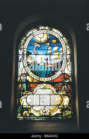 Stained glass window in north wall of St John's Church in Hampton Virginia bears seal of Society for Propagation of Gospel in Stock Photo