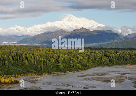 Mount McKinley and Chulitna River, Denali National Park and Preserve, Alaska, USA Stock Photo