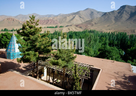 Conical dome on top of a mosque in Abiyaneh, near Kashan, Iran Stock Photo