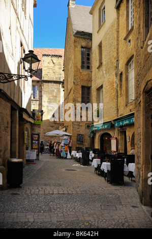 Medieval buildings in the old town, Sarlat, Dordogne, France. Europe Stock Photo