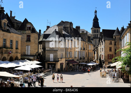 Place de la Liberte in the old town, Sarlat, Dordogne, France, Europe Stock Photo