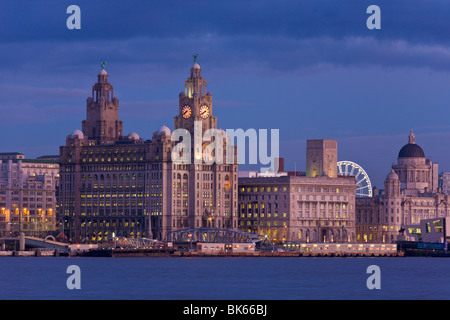 Skyline and Waterfront at night, Liverpool, Merseyside, England Stock Photo