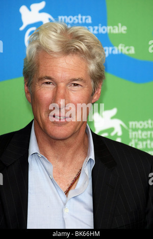 RICHARD GERE THE HUNTING PARTY PHOTOCALL 64TH VENICE FILM FESTIVAL LIDO VENICE ITALY 03 September 2007 Stock Photo