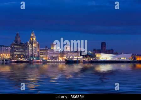 Skyline and Waterfront at night, Liverpool, Merseyside, England Stock Photo