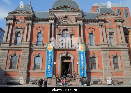 Washington DC,Pennsylvania Avenue,Smithsonian American Art Museum,Renwick Gallery,Second Empire architecture,entrance,front,outside exterior,front,ent Stock Photo