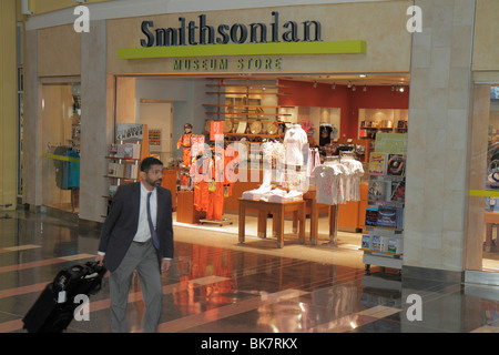 Virginia Arlington,Ronald Reagan Washington National Airport,DCA,terminal,shopping shopper shoppers shop shops market markets marketplace buying selli Stock Photo