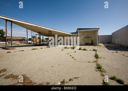 Abandoned Gas Station, South Los Angeles, California, United States of America