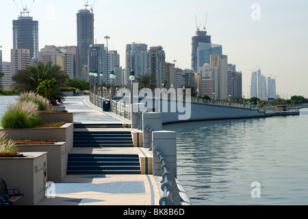 The Abu Dhabi corniche. Stock Photo