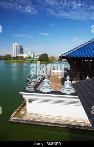Asia, South Asia, Sri Lanka, Colombo, Cinnamon Gardens, Seema Malakaya Temple On Beira Lake Stock Photo