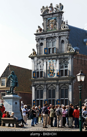 Tourists on the square in front of the historic house of the provincial administration, now West Frisian Museum, Roode Steen, H Stock Photo