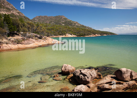 Honeymoon Bay, Coles Bay, and The Hazards, Freycinet National Park, Freycinet Peninsula, Eastern Tasmania, Australia Stock Photo