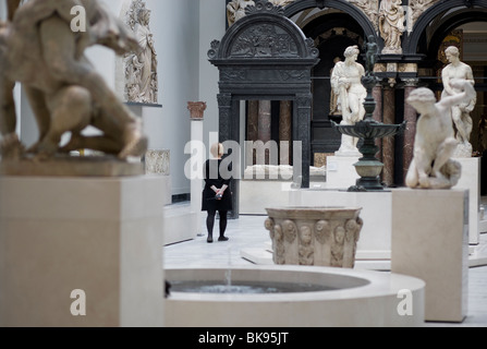 The Victoria and Albert Museum, London - statues of Zephyr and Apollo by  Pietro Francavilla 2 Stock Photo - Alamy