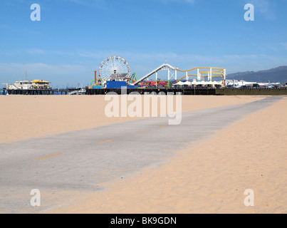 Santa Monica pier bike path on a beautiful summer morning. Stock Photo