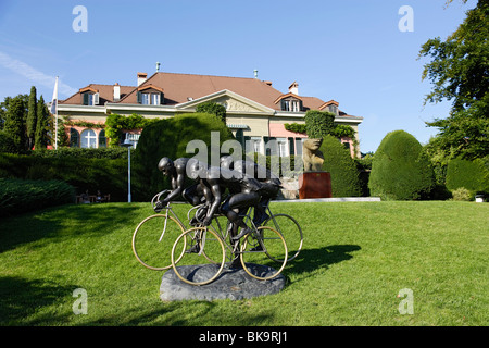 Sculpture in the garden of the Olympic Museum, Ouchy, Lausanne, Canton of Vaud, Switzerland Stock Photo