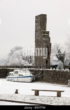 The ruins of a Castle Keep in Garrykennedy, County Tipperary Stock Photo