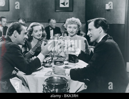 ALL ABOUT EVE (1950) GARY MERRILL, BETTE DAVIS, CELESTE HOLM, HUGH MARLOWE AAE 014P Stock Photo