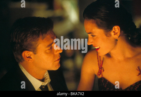 A BEAUTIFUL MIND (2001) RUSSELL CROWE, JENNIFER CONNELLY BTFM 012 Stock Photo