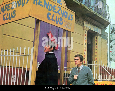 BEDAZZLED (1967) PETER COOK, DUDLEY MOORE BDZZ 003FOH Stock Photo