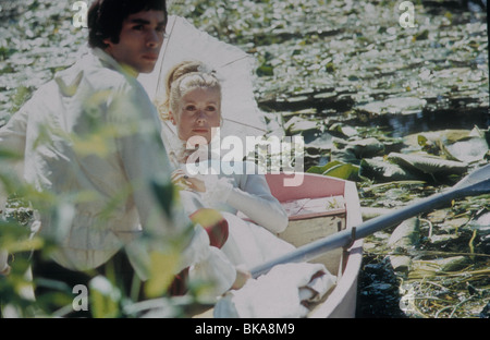 BENJAMIN (1968) PIERRE CLEMENTI, CATHERINE DENEUVE BENJ 001 Stock Photo