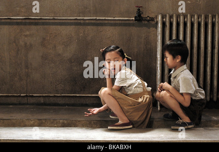 Kan shang qu hen mei   Little Red Flowers Year : 2006 - China Director : Zhang Yuan Dong Bowen Stock Photo