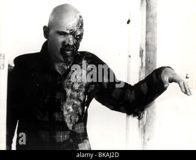 DAWN OF THE DEAD (1978) ZOMBIE (ALT) DODE 005P Stock Photo
