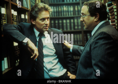 FATAL ATTRACTION (1987) MICHAEL DOUGLAS, STUART PANKIN FAT 037 Stock Photo