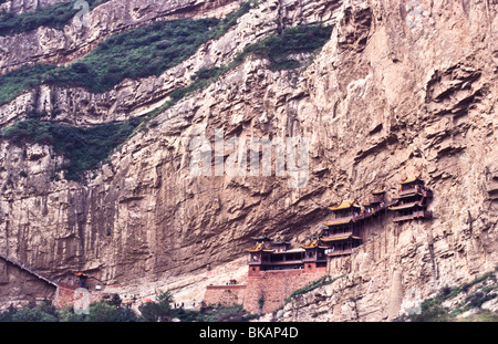 The 'suspended in the air' monastery, correctly known as Xuankong Si, precariously hangs off the Heng Shan mountain range. Stock Photo