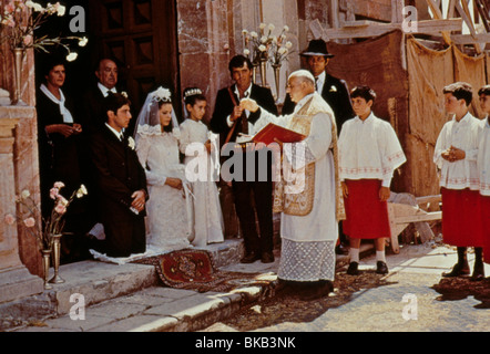 THE GODFATHER (1972) AL PACINO, SIMONETTA STEFANELLI, FRANCO CITTI GODF 048 Stock Photo