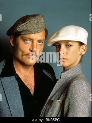 ROAD GAMES(1981) STACEY KEACH,JAMIE LEE CURTIS RGMS 001 Stock Photo