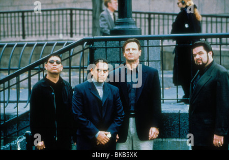 GUN SHY (2000) MICHAEL DELORENZO, JOSE ZUNIGA, LIAM NEESON, OLIVER PLATT GUSH 001 Stock Photo