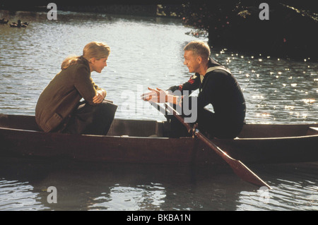 THE SAND PEBBLES (1966) CANDICE BERGEN, STEVE MCQUEEN SPB 002 Stock Photo