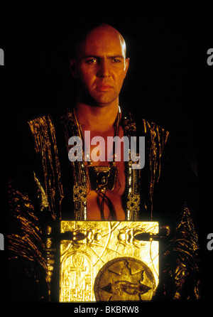 THE MUMMY (1999) ARNOLD VOSLOO TMMY 058 ORIGINAL 35MM Stock Photo ...