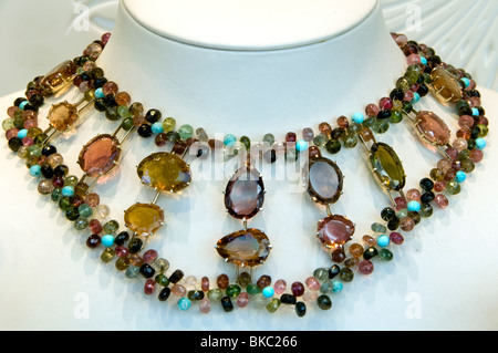 Madrid Gran Via Grassy necklace chain jeweler Spain Stock Photo