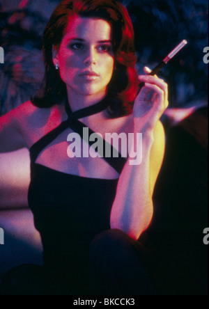 Neve campbell 54 hi-res stock photography and images