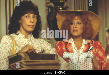 BIG BUSINESS (1988) LILY TOMLIN, BETTE MIDLER BGS 025 Stock Photo