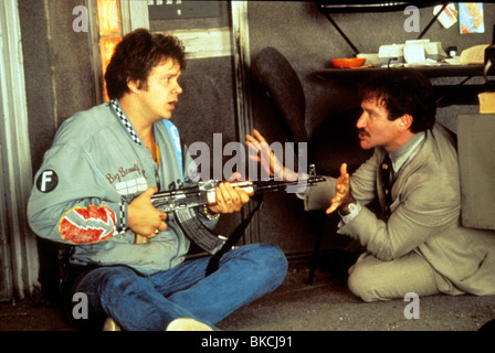 CADILLAC MAN (1990) TIM ROBBINS, ROBIN WILLIAMS CDM 023 Stock Photo