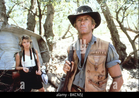 LINDA KOZLOWSKI CROCODILE DUNDEE (1986 Stock Photo: 78247117 - Alamy