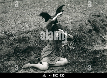 ELIZABETH SHEPHERD, DAMIEN: OMEN II, 1978 Stock Photo - Alamy