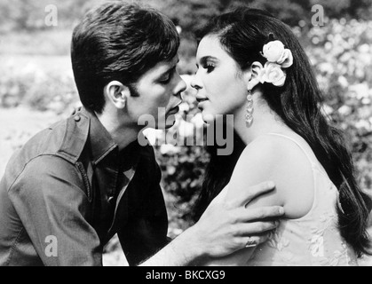 FINDERS KEEPERS (1966) CLIFF RICHARD FKPS 001P Stock Photo