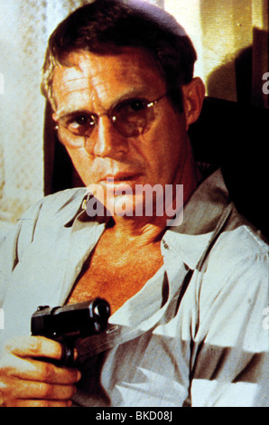 THE GETAWAY (1972) STEVE MCQUEEN GTWY 044 Stock Photo